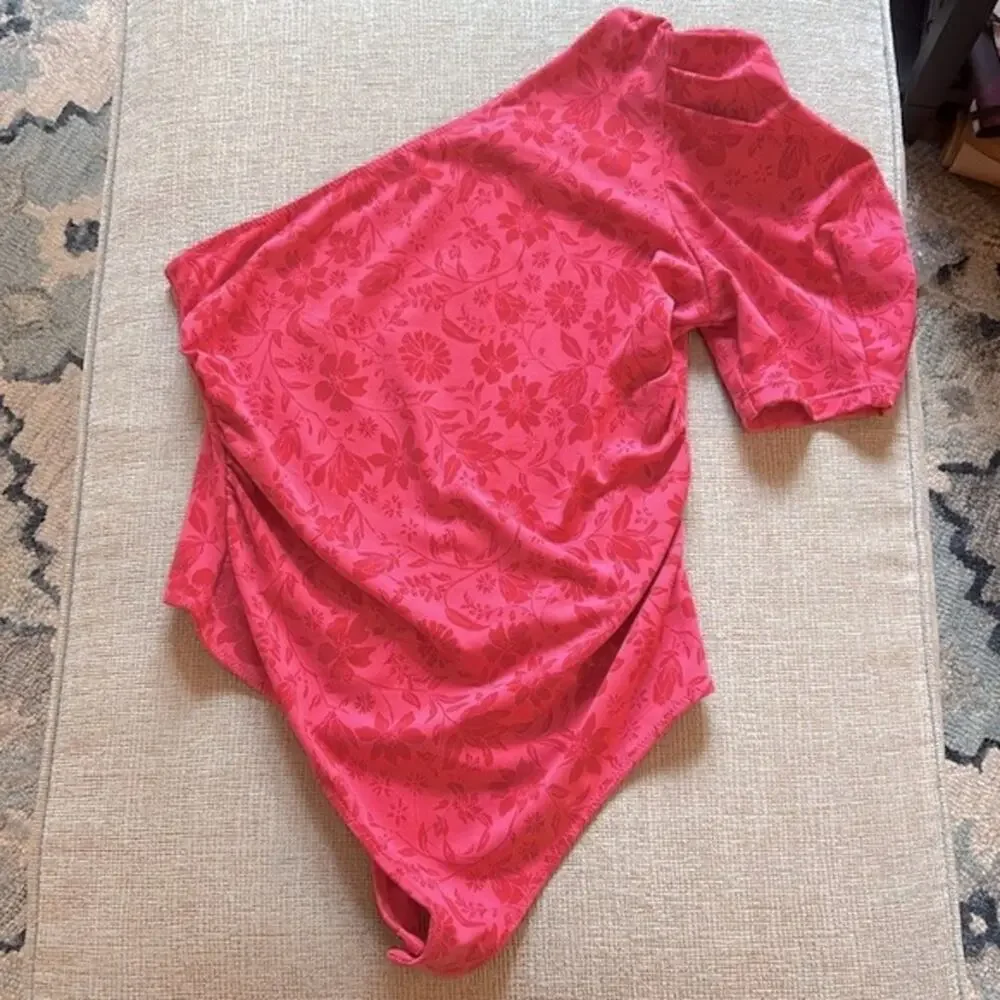 NWT Free People Something About You Floral Puff Shoulder Bodysuit Hot Pink Combo